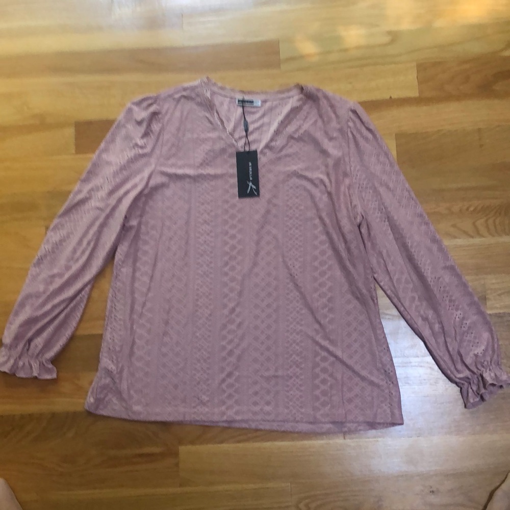 Kikula XXL Lace Top NWT